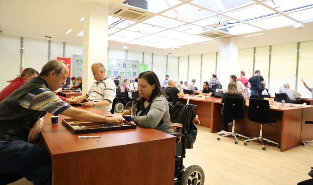 Bursa’da zarlar eşitlik için atıldı Bursa Kent Konseyi Engelliler
