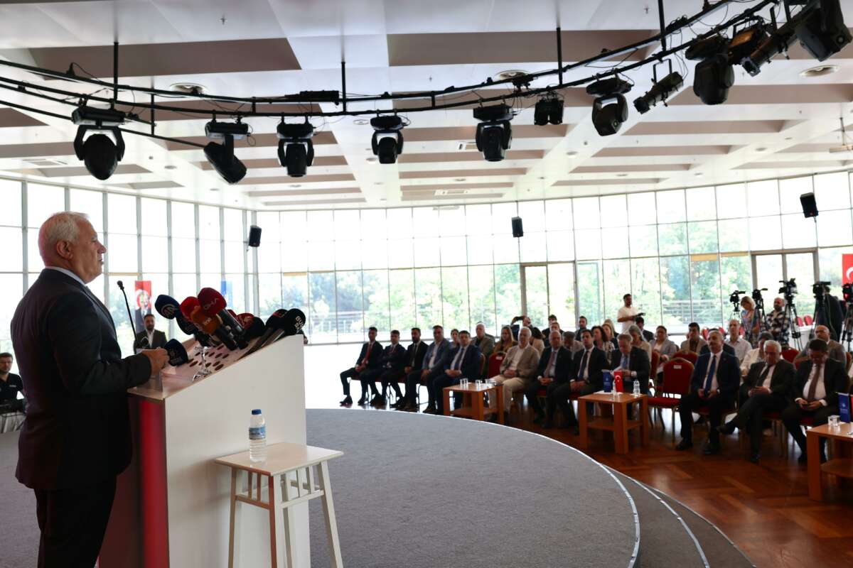 Bursa’da ‘Marmara Denizi’nde Müsilaj ile Mücadele’ toplantısı