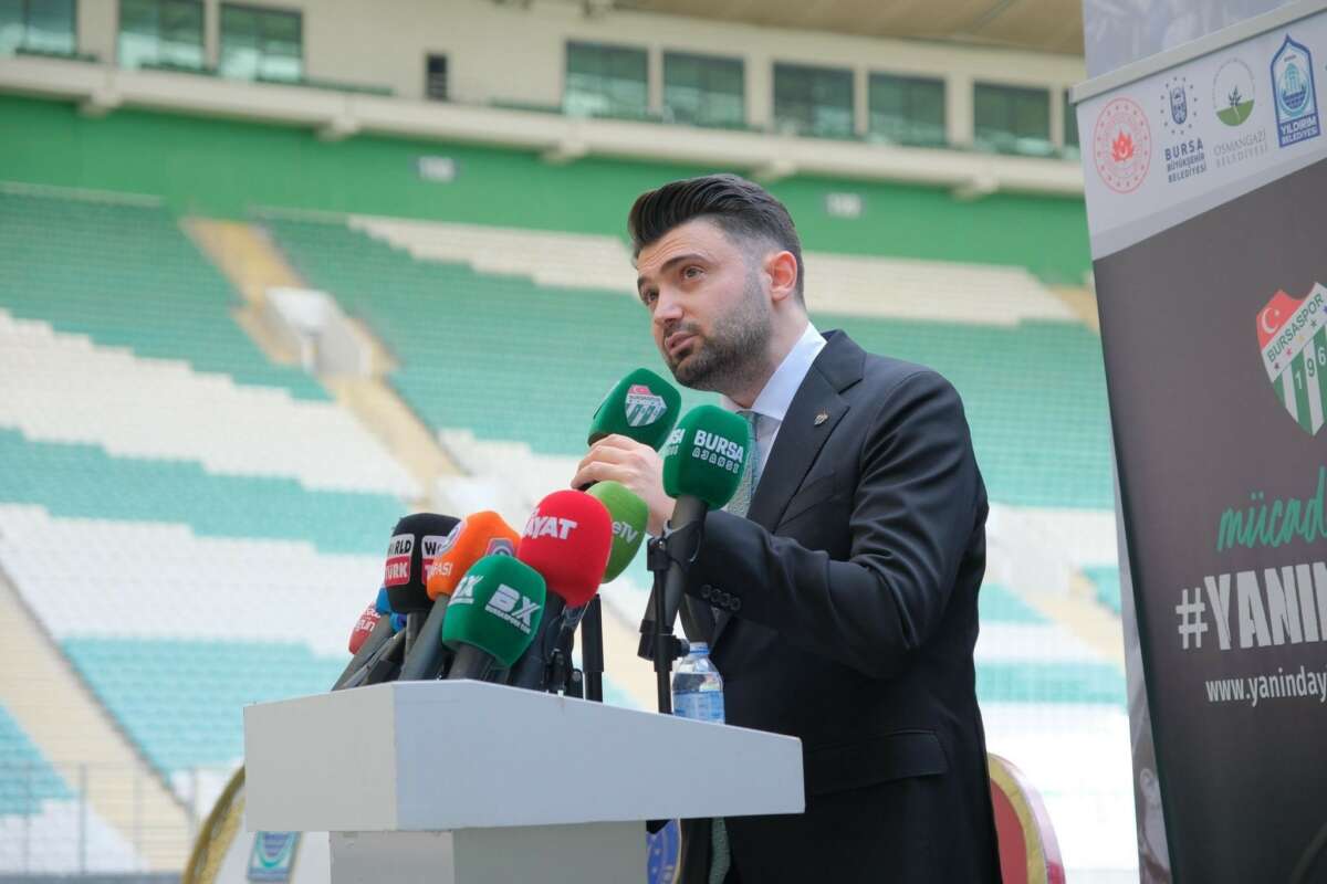 Bursaspor Başkanı Enes Çelik: “Yeni sezon bambaşka olacak”