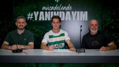Bursaspor’da genç imza: Ahmet Efe Çakmakkaya