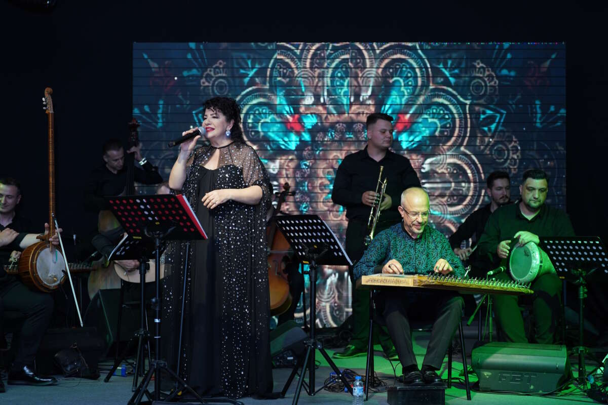 Büyükşehir’den “Âşık Mahzuni Şerif’i Anma” ve “Aşk Masalı” konserleri