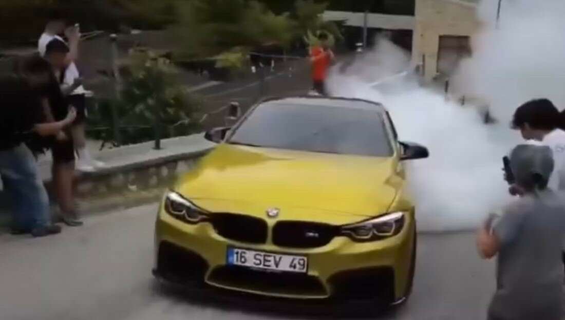 Drift atıp trafiği tehlikeye düşüren sürücü yakalandı Bursa’da trafik kurallarını hiçe