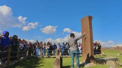 Gençler Ahlat’ta geçmişle gelecek arasında bir köprü kurdu