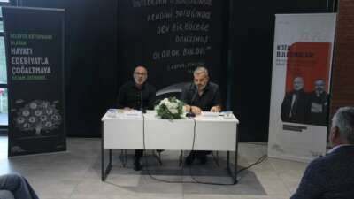 Ödüllü yazar Yavuz Ekinci Nilüfer’de okurlarıyla buluştu