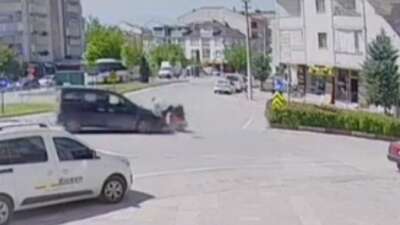 Bursa'nın İnegöl ilçesinde motosikletiyle kazaya