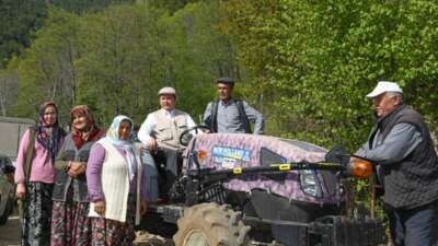Osmangazi Belediyesi ahududu yetiştiriciliğine değer katıyor