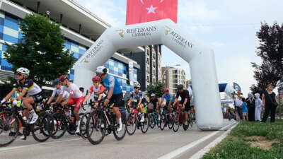 Referans Holding’ten Granfondo Bursa 2025’e Kadın Gücü Desteği