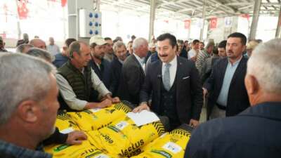 Yenişehir Belediyesi’nden çiftçiye tarihi destek