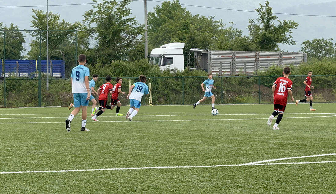 Yıldızlar Futbol Türkiye Şampiyonası Düzce’de başladı Gençlik ve Spor Bakanlığı