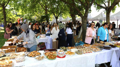 Ziraat fakültesinde geleneksel tomurcuk şenliği