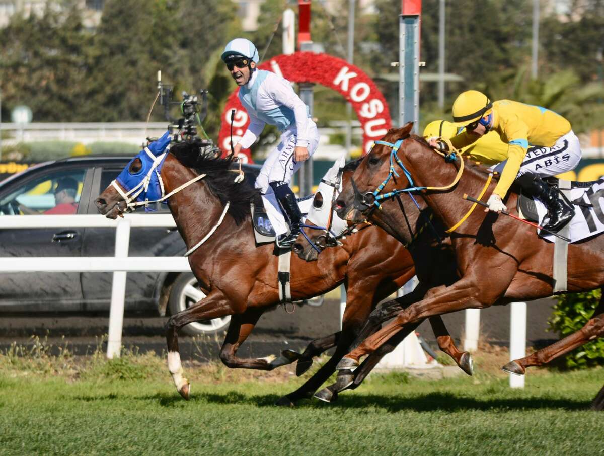 99. Gazi Koşusu’nu Cutha kazandı