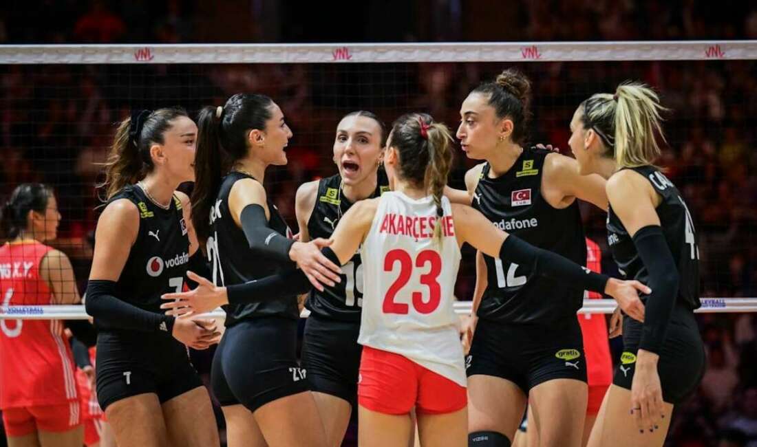 A Milli Kadın Voleybol Takımı’ndan 4’te 4 A Milli Kadın Voleybol