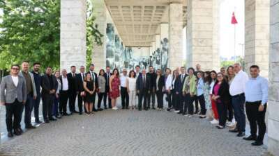 Nilüfer Belediyesi çalışanları bayramlaştı