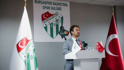  Bursaspor yönetimi oy birliğiyle ibra edildi