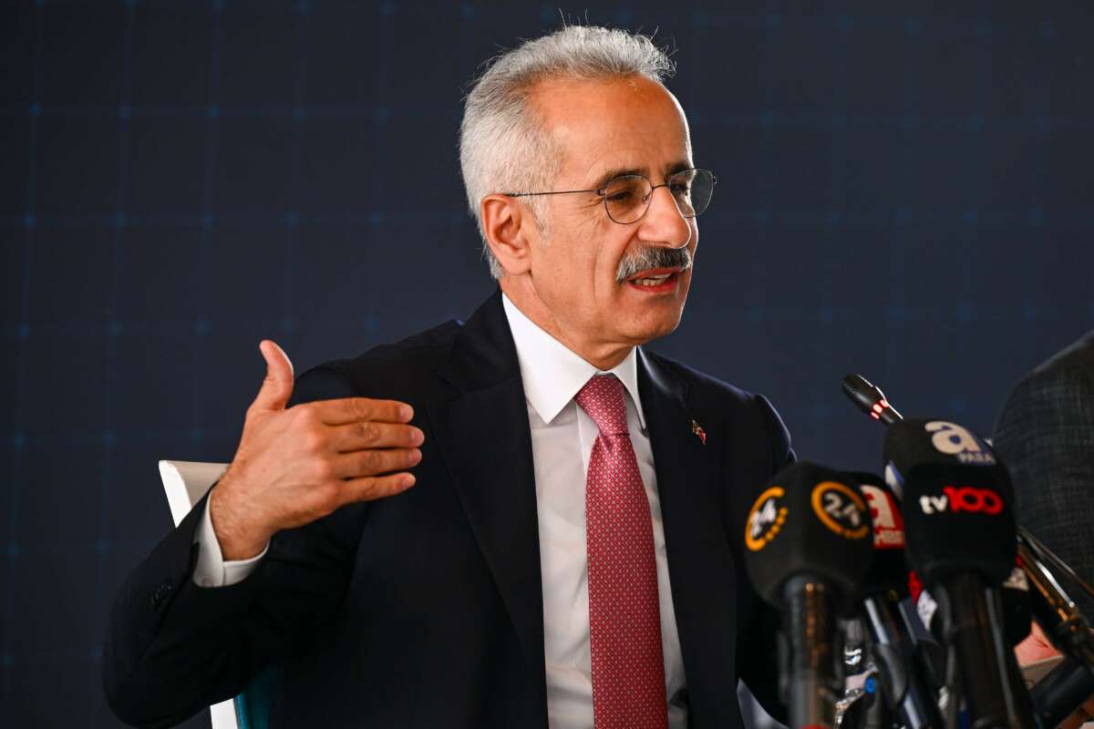 Bakan Uraloğlu: Altyapıya 293,5 milyar dolar yatırım