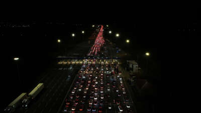 Bayram tatili göçü başladı: Otoyolun kesişim noktasında trafik durdu