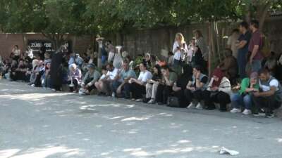 Bursa’da öğrenciler kadar aileler de LGS heyecanı yaşadı