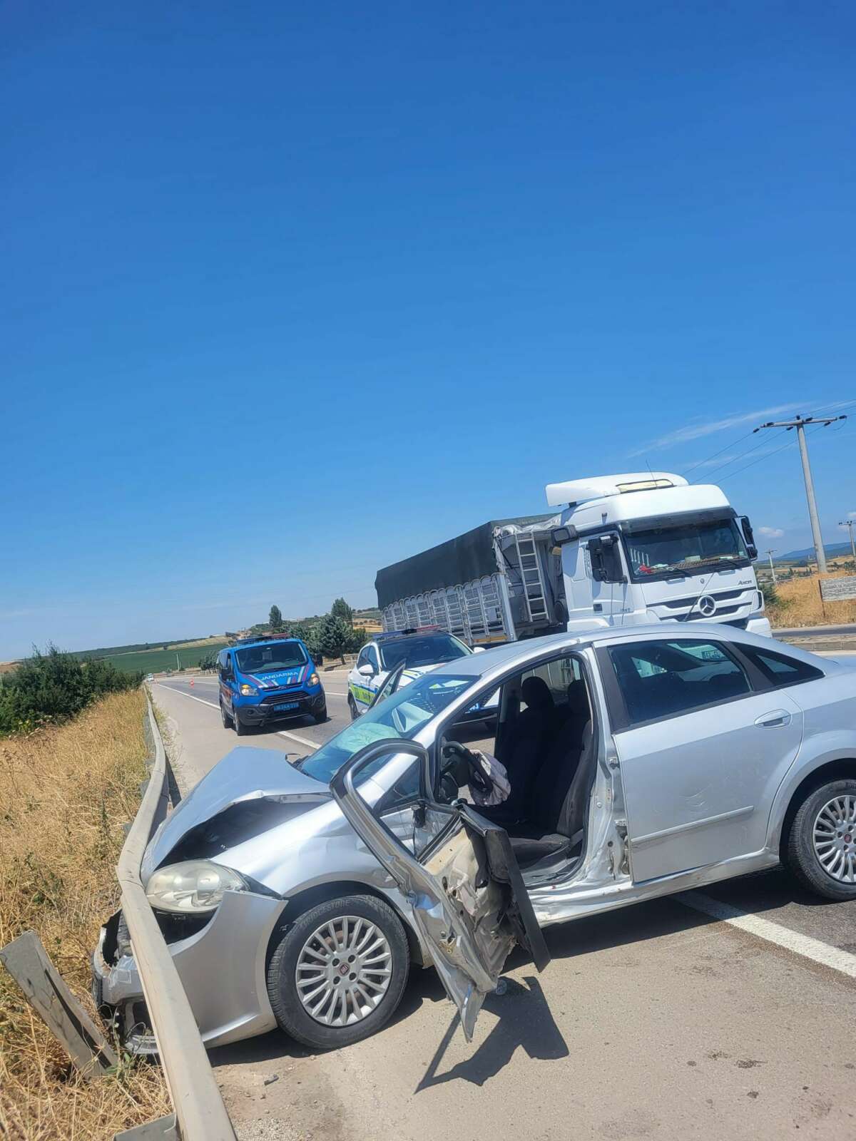  Bursa’da dikkatsizlik kazaya sebep oldu: 5 yaralı
