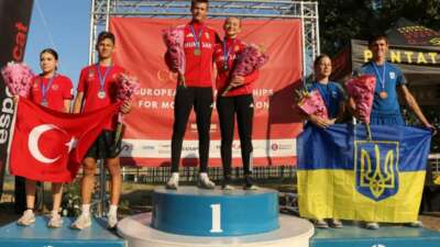 Büyükşehir Belediyesporlu Kurtulan’dan tarihi başarı