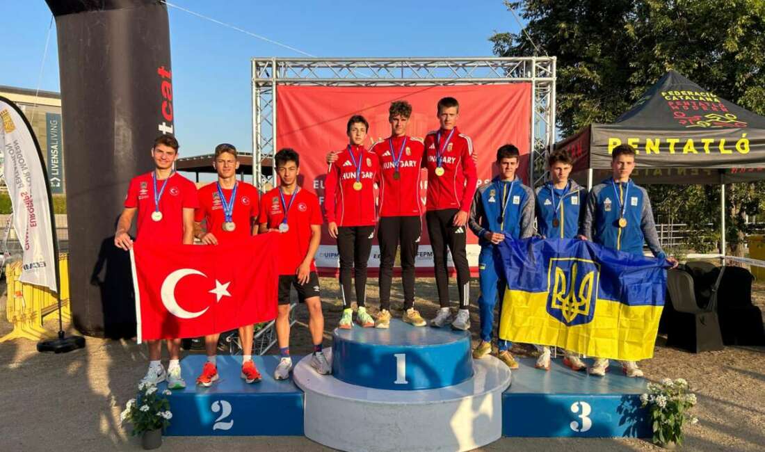 Büyükşehir Belediyesporlu Muhammed Emir Kurtulan Avrupa üçüncüsü Bursa Büyükşehir Belediyesporlu Muhammed