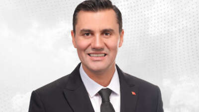 Manisa Büyükşehir Belediye Başkanı Ferdi Zeyrek hayatını kaybetti