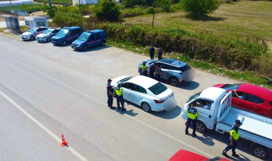 Jandarmadan dron destekli denetim Bursa İl Jandarma Komutanlığı trafik
