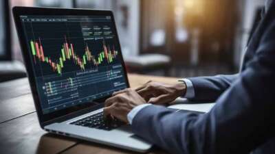 Sosyal medya üzerinden borsa vurgununa polis baskını