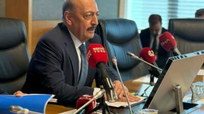 Sağlıkla İlgili Yeni Kanun Teklifi Komisyonda Görüşülüyor