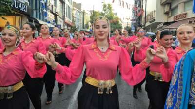 Tekirdağ’da “Kiraz Festivali” coşkuyla başladı