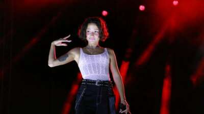  Yüksek Sadakat ve Zeynep Bastık Tekirdağ Kiraz Festivali’nde sahne aldı