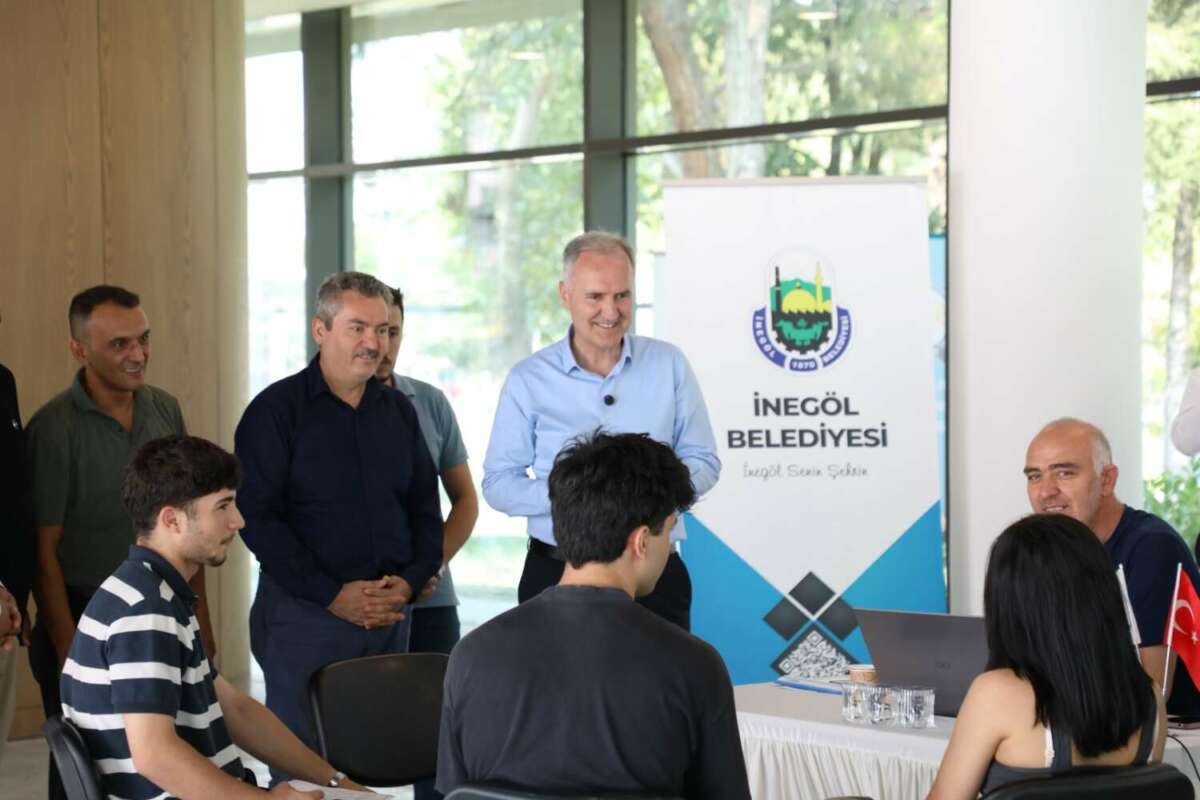 Sınavda Da Tercihte De İnegöl Belediyesi Öğrencilerin Yanında