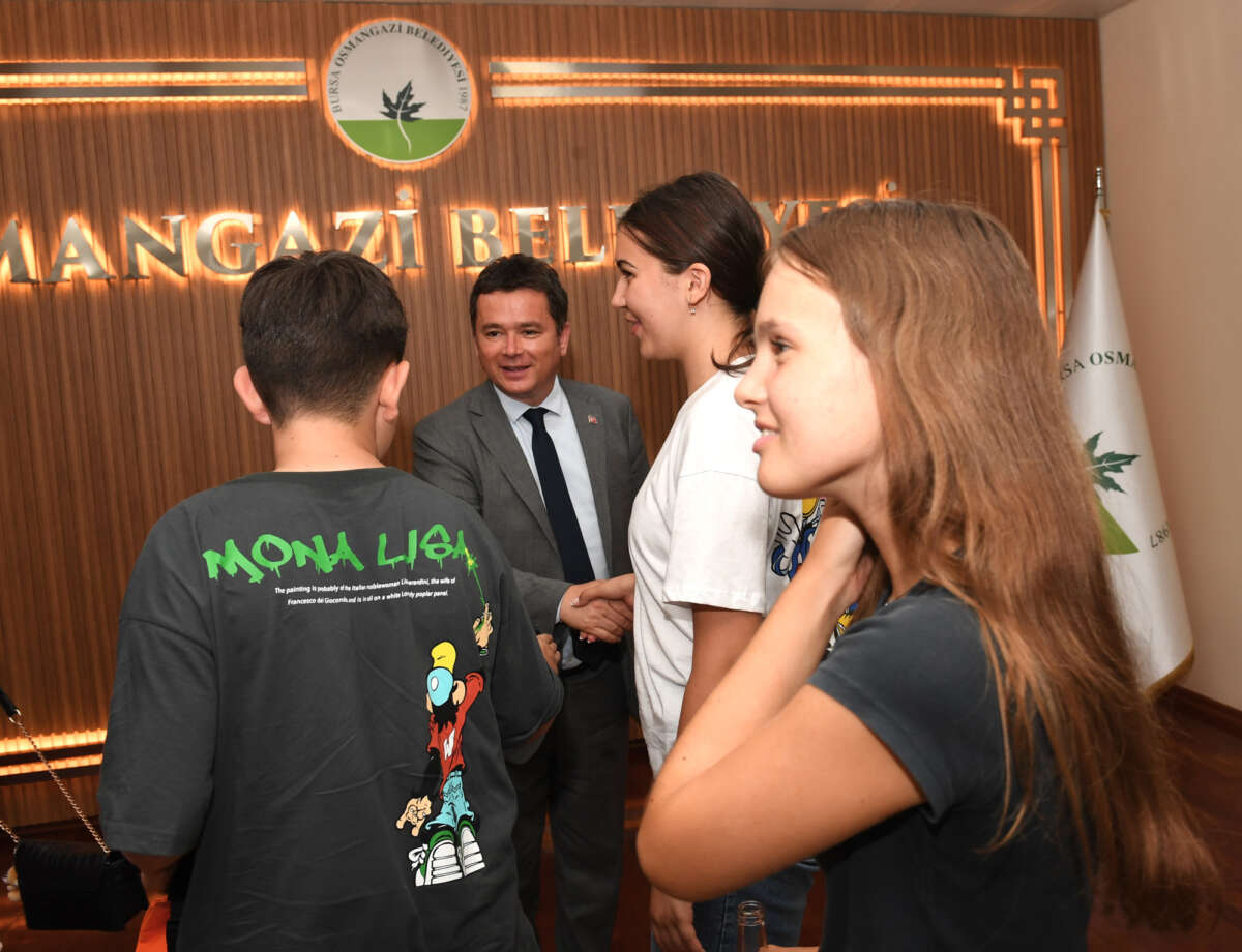 Bosnalı öğrencilerden Başkan Aydın’a ziyaret