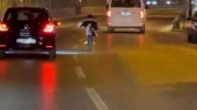 Bursa'da trafikte tehlikeli motosiklet sürüşleri