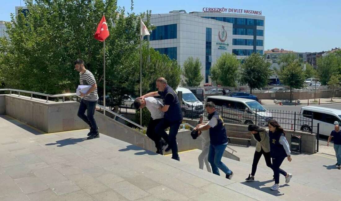 Sahte basın kartıyla dolandırıcılığa 3 gözaltı Tekirdağ'ın Çerkezköy ilçesinde sahte