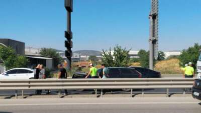 Bursa'nın İnegöl ilçesinde 3 aracın