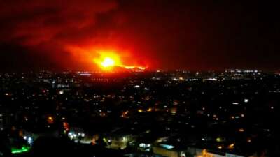 Bursa’daki yangında, patlamalar havadan görüntülendi