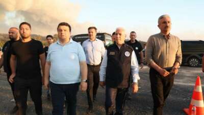 Başkan Bozbey, “Yangının 6 farklı bölgede bir anda başlamış olması düşündürücü”