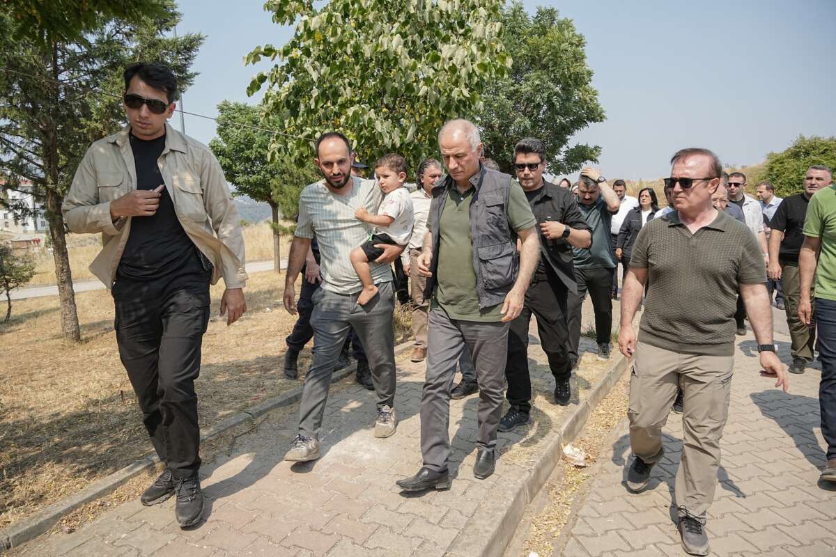 Efkan Ala: “Resmi açıklamalar dışında sosyal medyada yayılan bilgilere itibar etmeyin”