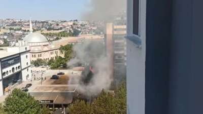 Bursa'nın merkezinde bir kafenin bulunduğu