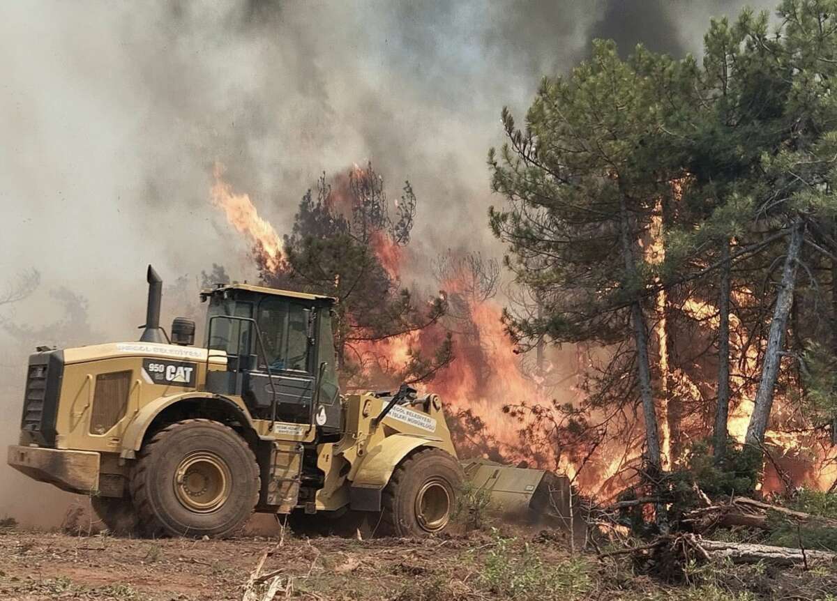 İnegöl’ün dayanışma ruhu yangın bölgesinde