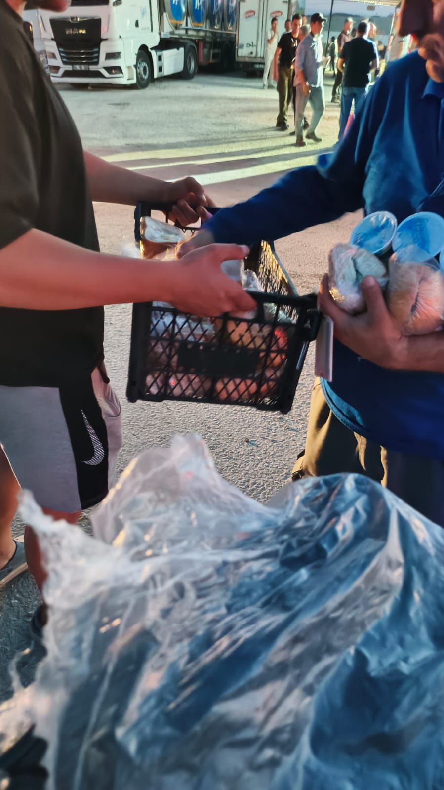 BURSA BUSADER’DEN DAYANIŞMA ÖRNEĞİ