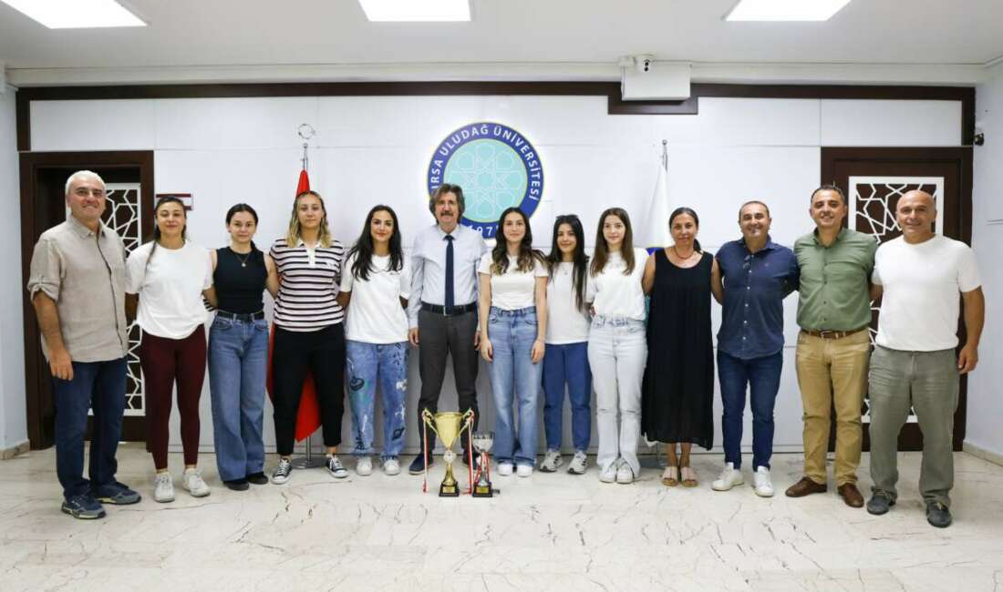 Bursa Uludağ Üniversitesi (BUÜ) Kadın