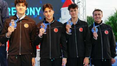 Belediyesporlu yüzücü Özgür Yonca, Avrupa üçüncüsü