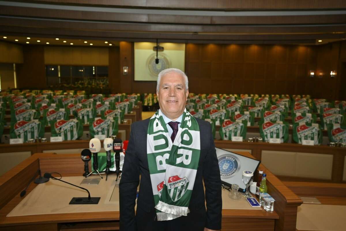 Bozbey’e Yeşil-Beyaz teşekkür