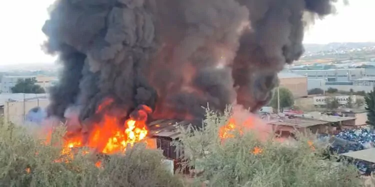 Bursa’da geri dönüşüm tesisinde yangın Bursa’nın Osmangazi ilçesinde geri