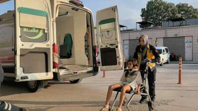 Bursa'nın İnegöl ilçesinde iki otomobilin