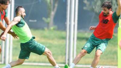 Bursaspor sabah antrenmanında tempoyu yükseltti