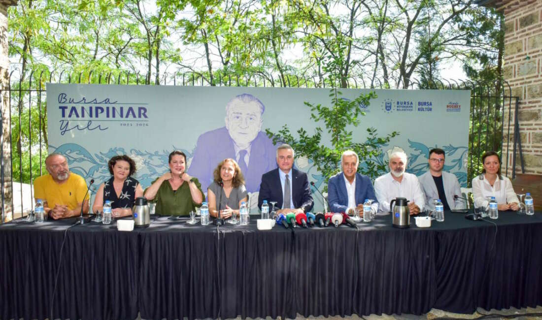 Geçtiğimiz yılı, memleket şairi