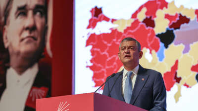  CHP Genel Başkanı Özel, “100 Karası” programına katıldı