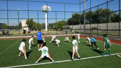 Geleceğin futbolcuları Osmangazi’de sahaya çıktı